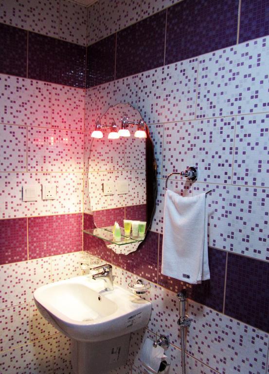 Jw Inn Hotel Nadinah Номер фото