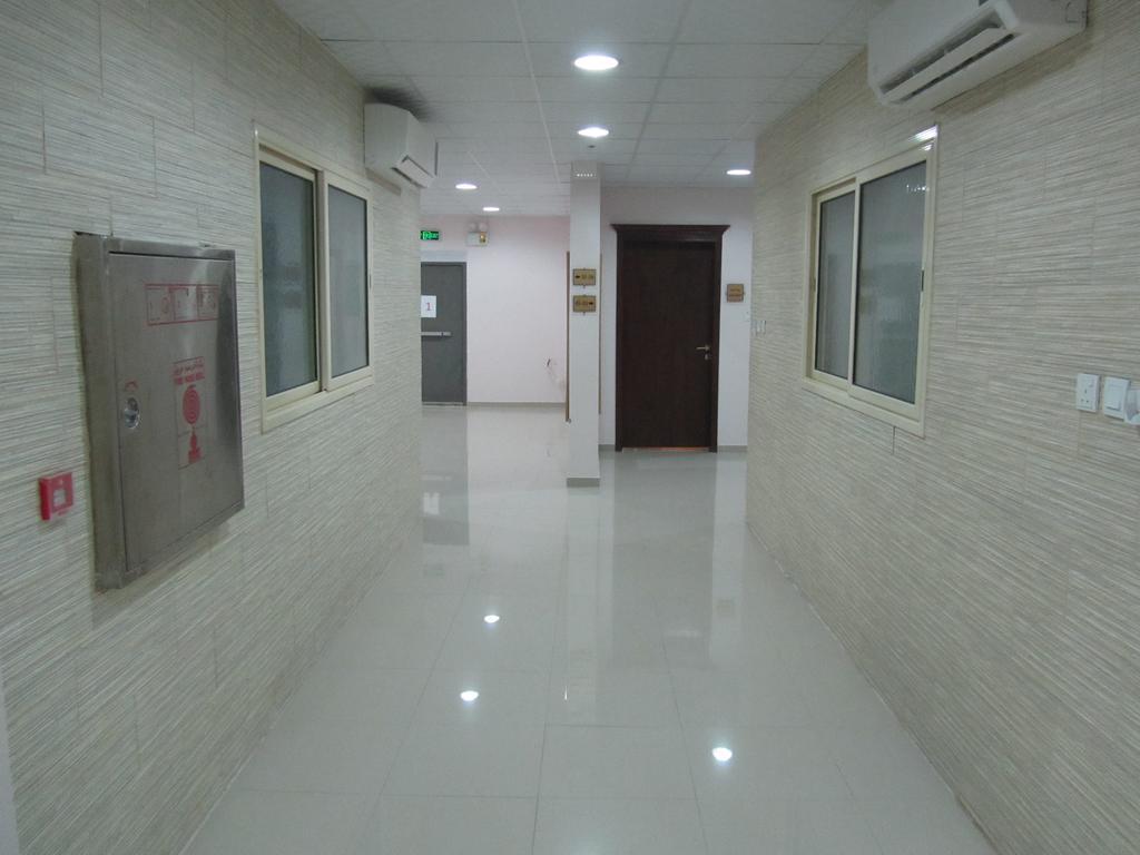 Jw Inn Hotel Nadinah Екстер'єр фото