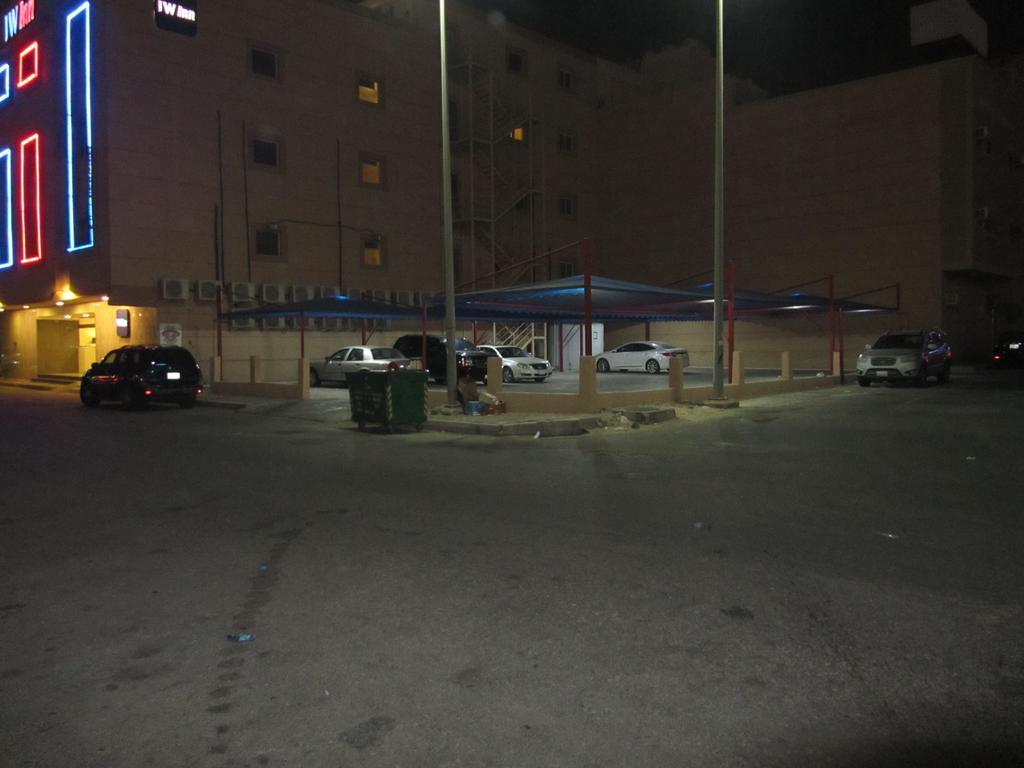Jw Inn Hotel Nadinah Екстер'єр фото